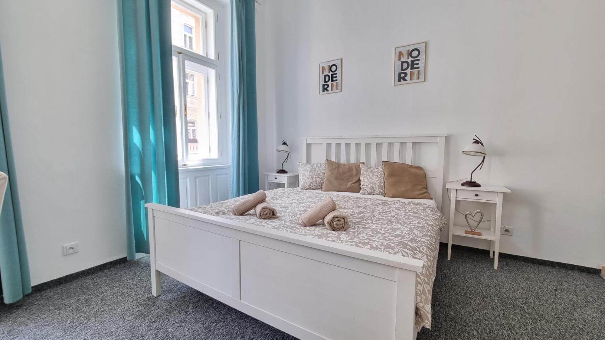 Finnem Rentals Tyrsova Prague Extérieur photo