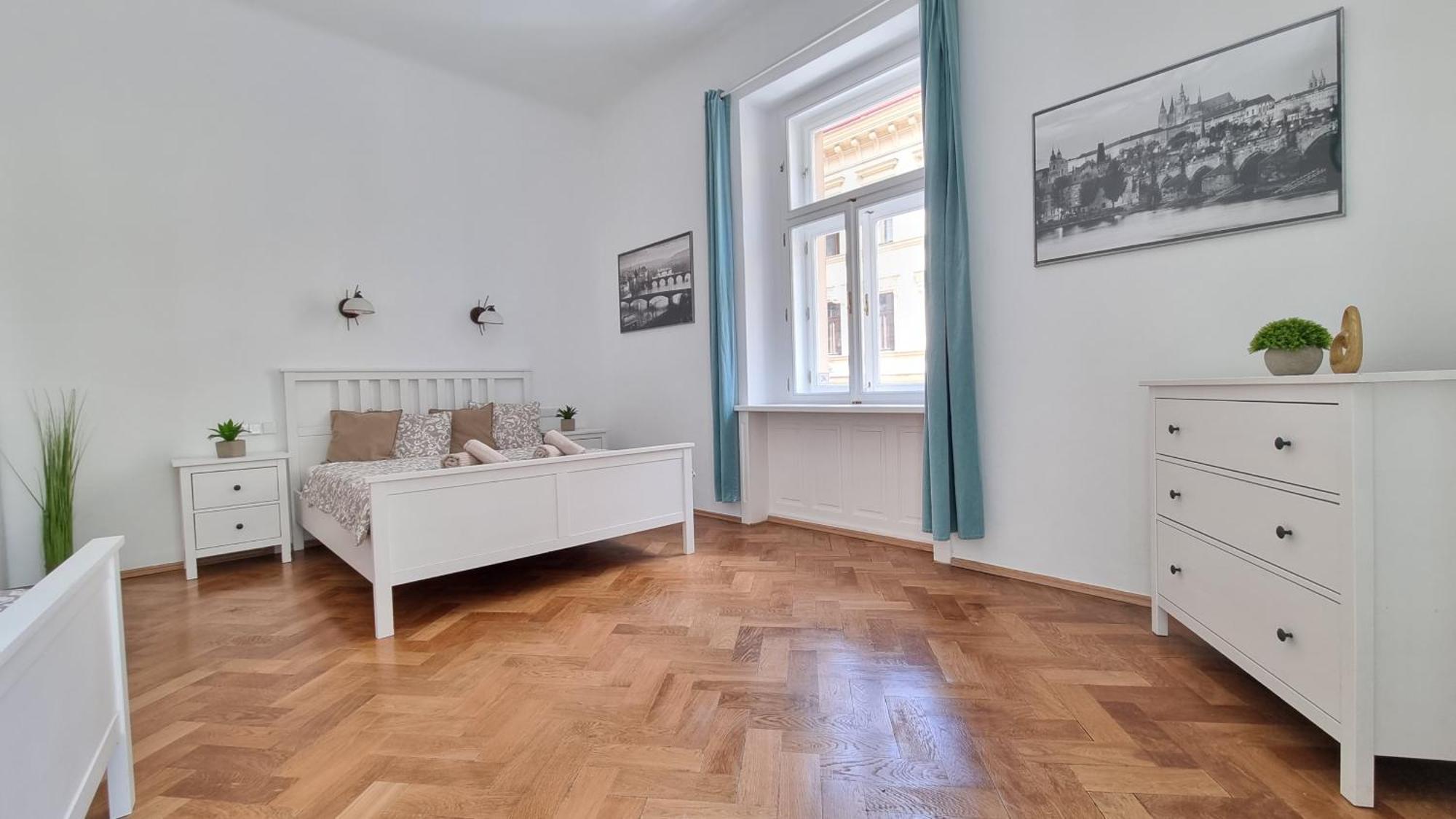 Finnem Rentals Tyrsova Prague Extérieur photo