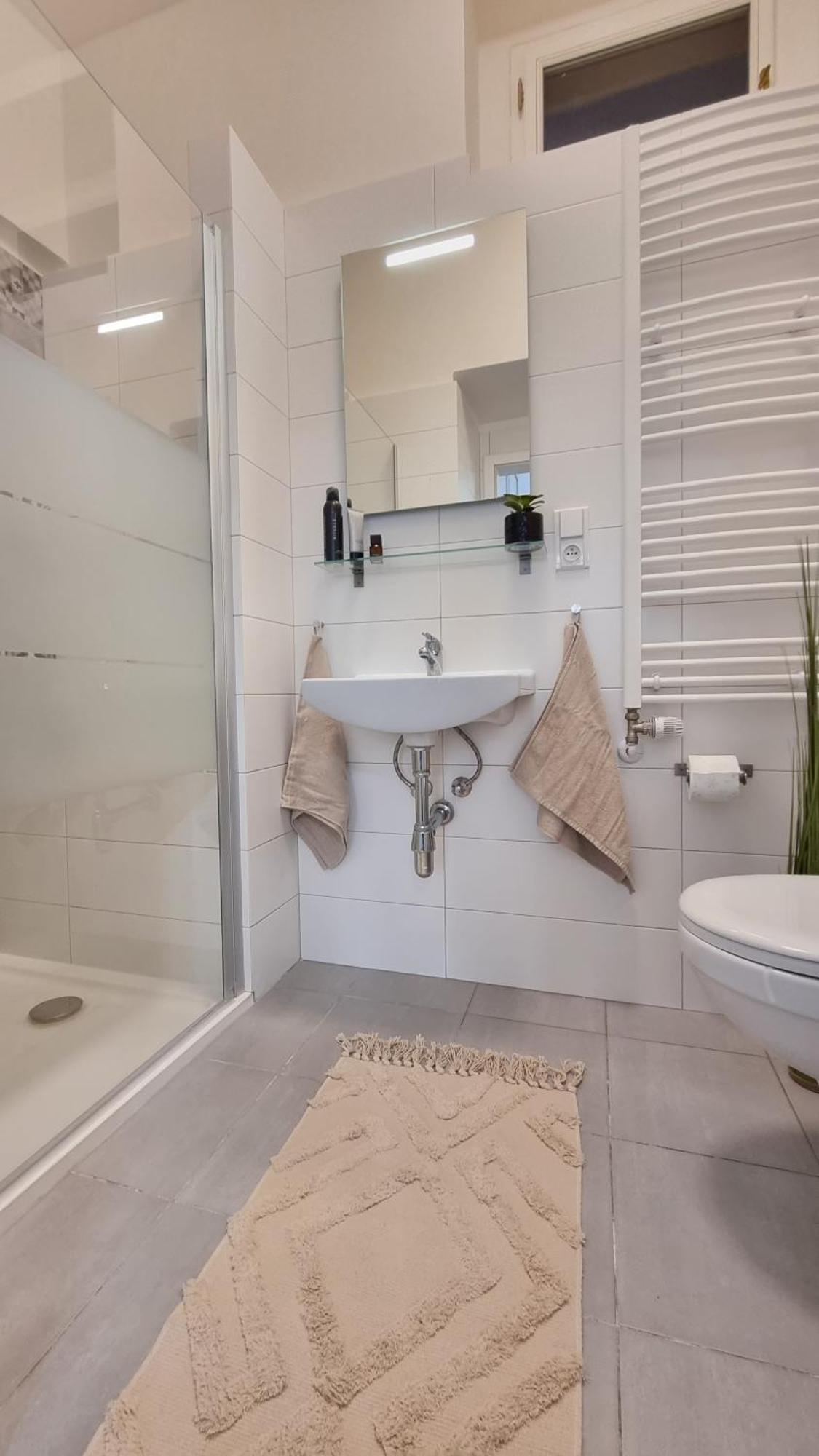 Finnem Rentals Tyrsova Prague Extérieur photo