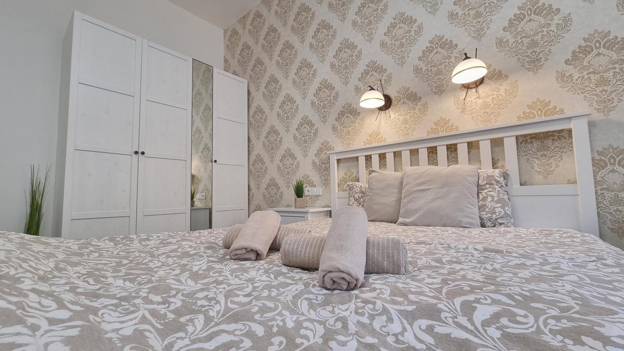 Finnem Rentals Tyrsova Prague Extérieur photo